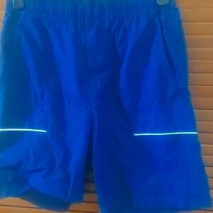 COPY - NIKE mens NWOT swimming shorts trunks side pockets cargo pockets. Navy bl